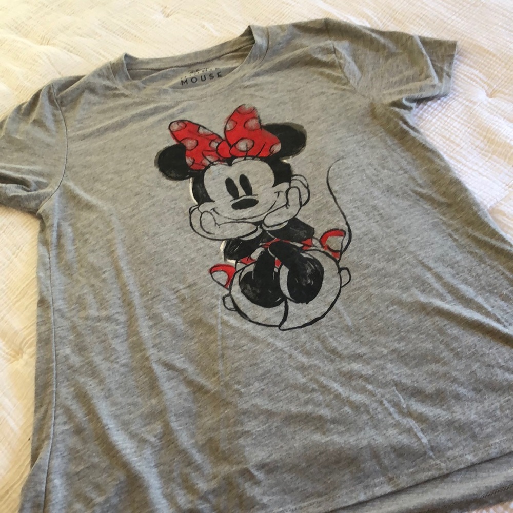 Minnie Mouse t shirt